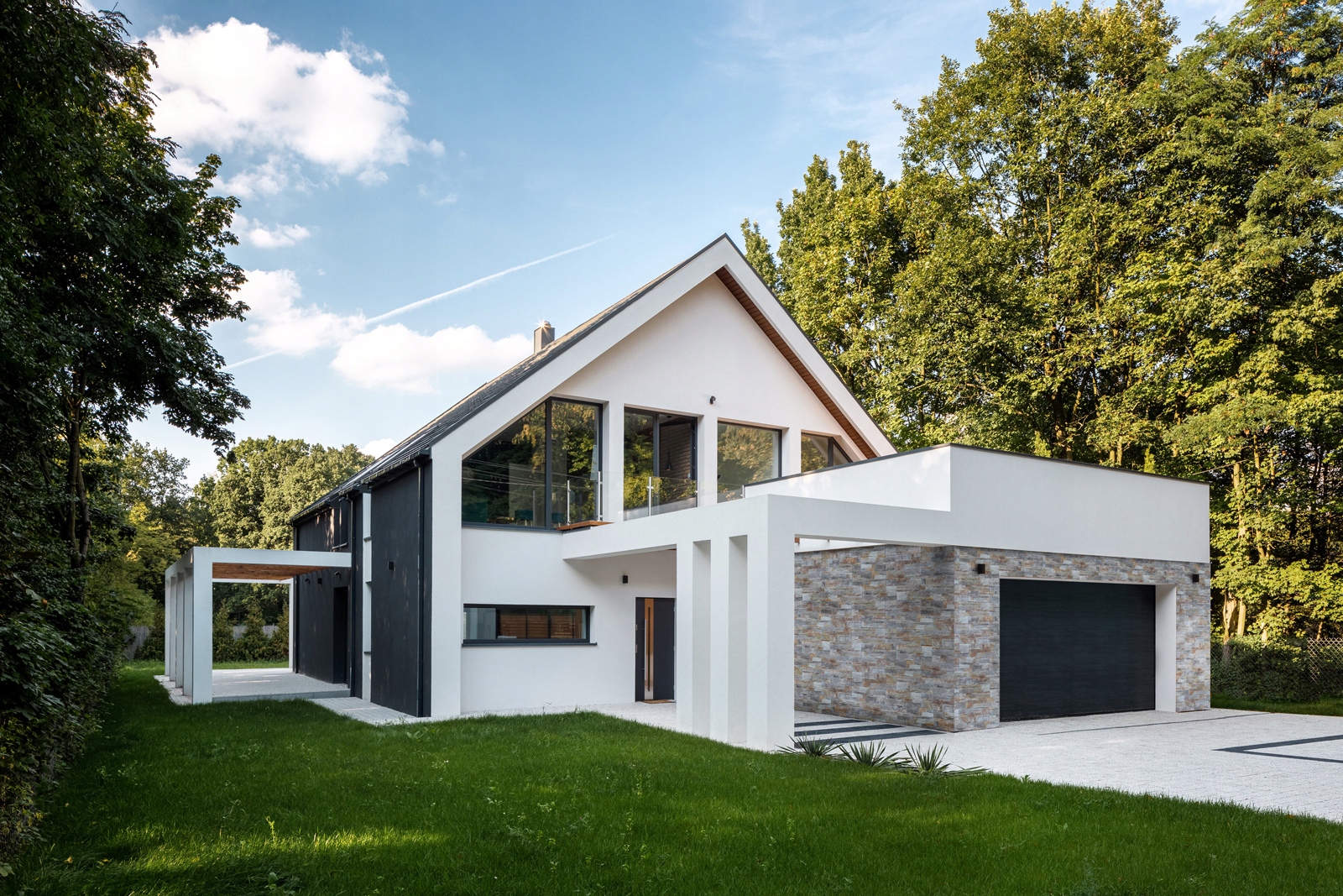 41167b7fab77a03469f6efb7f348ee43.jpg dfa1dc5a643500a71fe3a9d1858ae37d